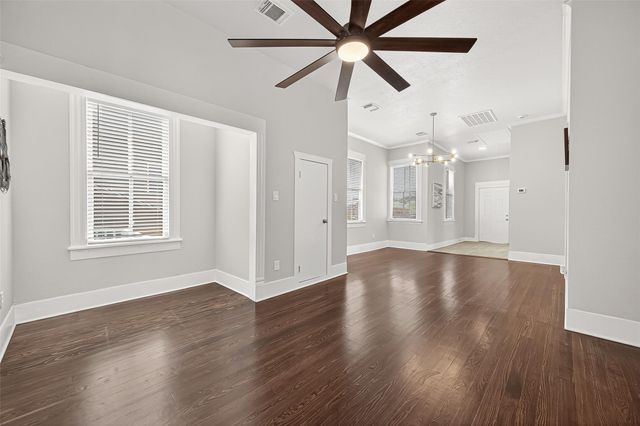 1814 33rd Street, Galveston, TX 77550