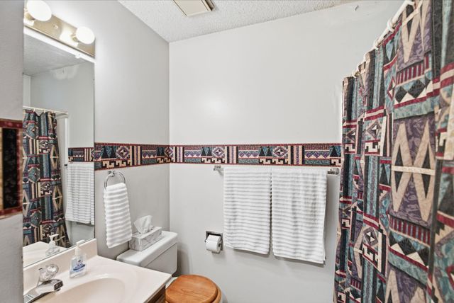 411 N Judith Cir, Wichita, KS 67212