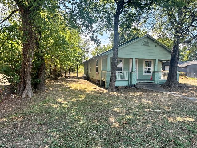 5524 E Tecumseh Street, Tulsa, OK 74115