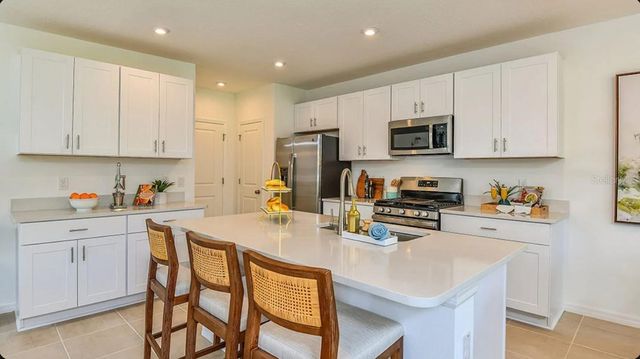 13840 SHELLMORE AVENUE, Palmetto, FL 34221