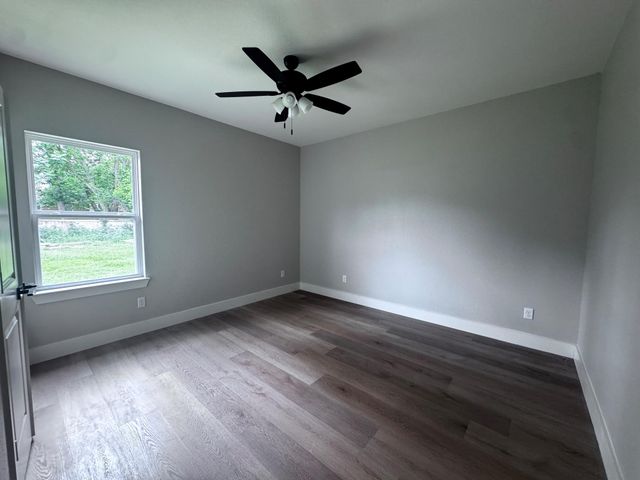 3207 Ave I, Bay City, TX 77414
