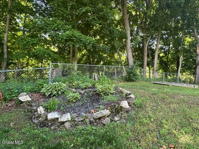 571 Route 81, Coxsackie, NY 12042