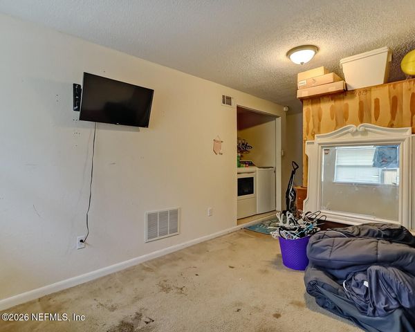 4420 SPOTTSWOOD Road N, Jacksonville, FL 32208