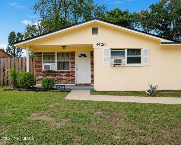 4420 SPOTTSWOOD Road N, Jacksonville, FL 32208