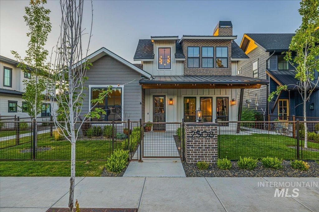 2508 W Rustic Forge St, Eagle, ID 83616