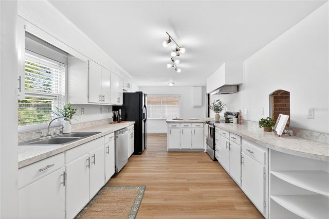 3409 E GRANT AVENUE, Orlando, FL 32806