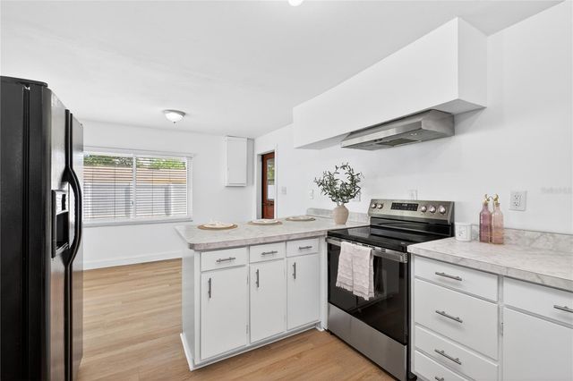 3409 E GRANT AVENUE, Orlando, FL 32806