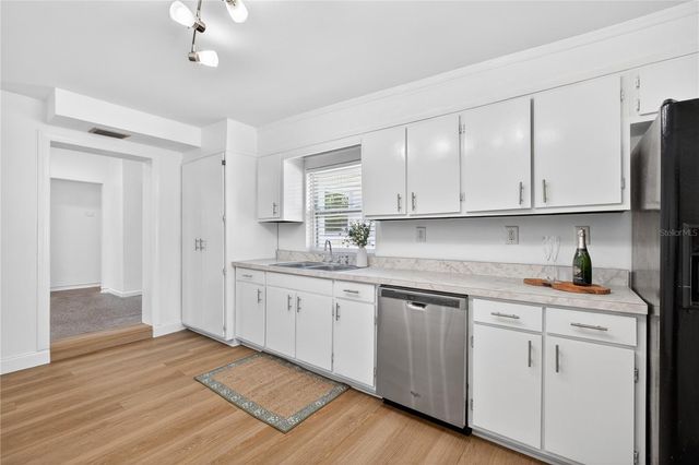 3409 E GRANT AVENUE, Orlando, FL 32806