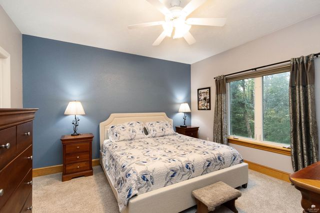 4320 Rebecca Lane, Wamego, KS 66547