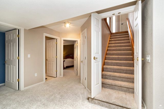 4320 Rebecca Lane, Wamego, KS 66547