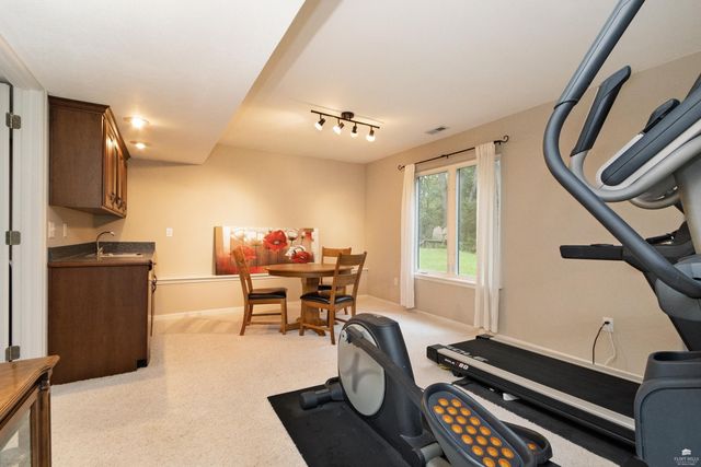 4320 Rebecca Lane, Wamego, KS 66547