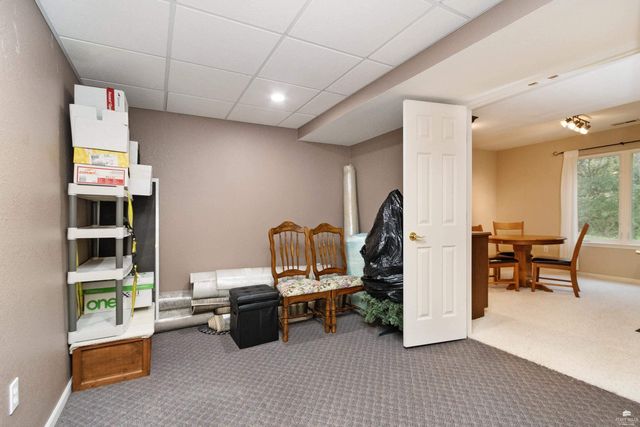 4320 Rebecca Lane, Wamego, KS 66547