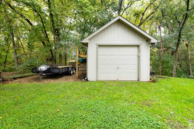 4320 Rebecca Lane, Wamego, KS 66547