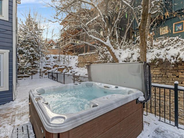 424 Park Avenue D, Park City, UT 84060