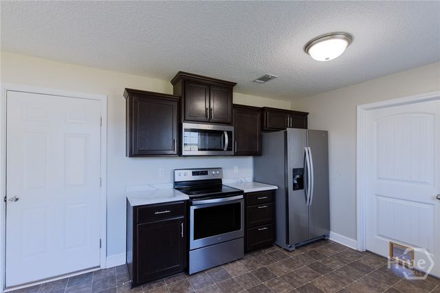 644 Piedmont Avenue, Hinesville, GA 31313