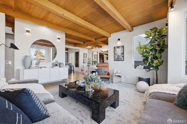 252 Sanchez Street A, San Francisco, CA 94114