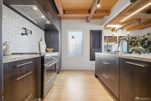 252 Sanchez Street A, San Francisco, CA 94114