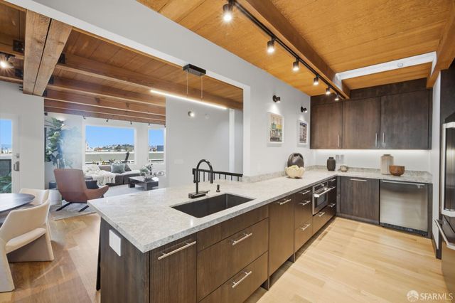 252 Sanchez Street A, San Francisco, CA 94114
