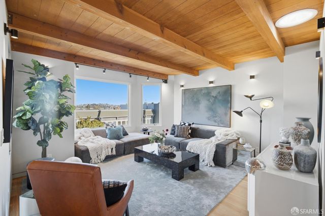 252 Sanchez Street A, San Francisco, CA 94114