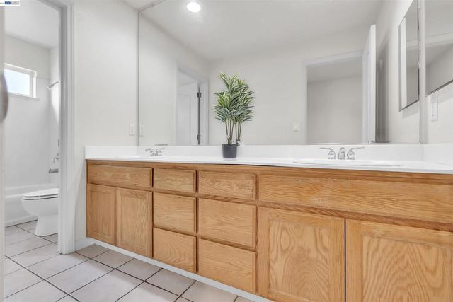 2076 Catalpa Way, Antioch, CA 94509