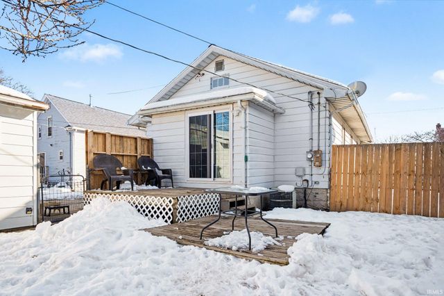 116 W 10Th Street, Mishawaka, IN 46544