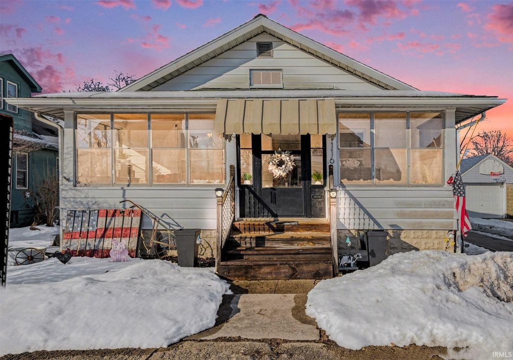 116 W 10Th Street, Mishawaka, IN 46544