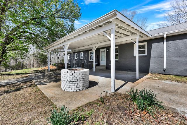 4840 Tarsus Rd, Palmyra, TN 37142