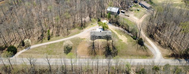 4840 Tarsus Rd, Palmyra, TN 37142