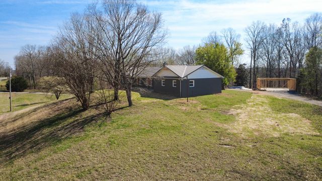 4840 Tarsus Rd, Palmyra, TN 37142