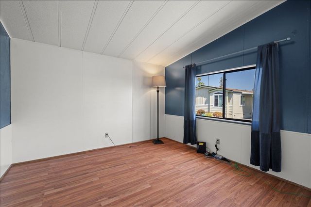 1075 Space Park Way 154, Mountain View, CA 94043