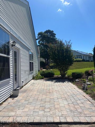 70 Mirage Boulevard, Barnegat, NJ 08005