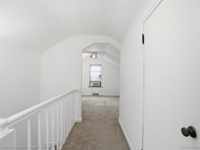 19276 Dalby, Redford, MI 48240