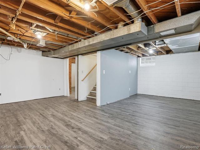 19276 Dalby, Redford, MI 48240