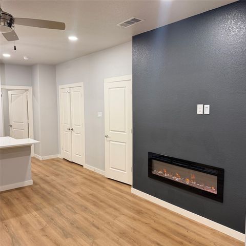 1652 Hudspeth Avenue, Dallas, TX 75216