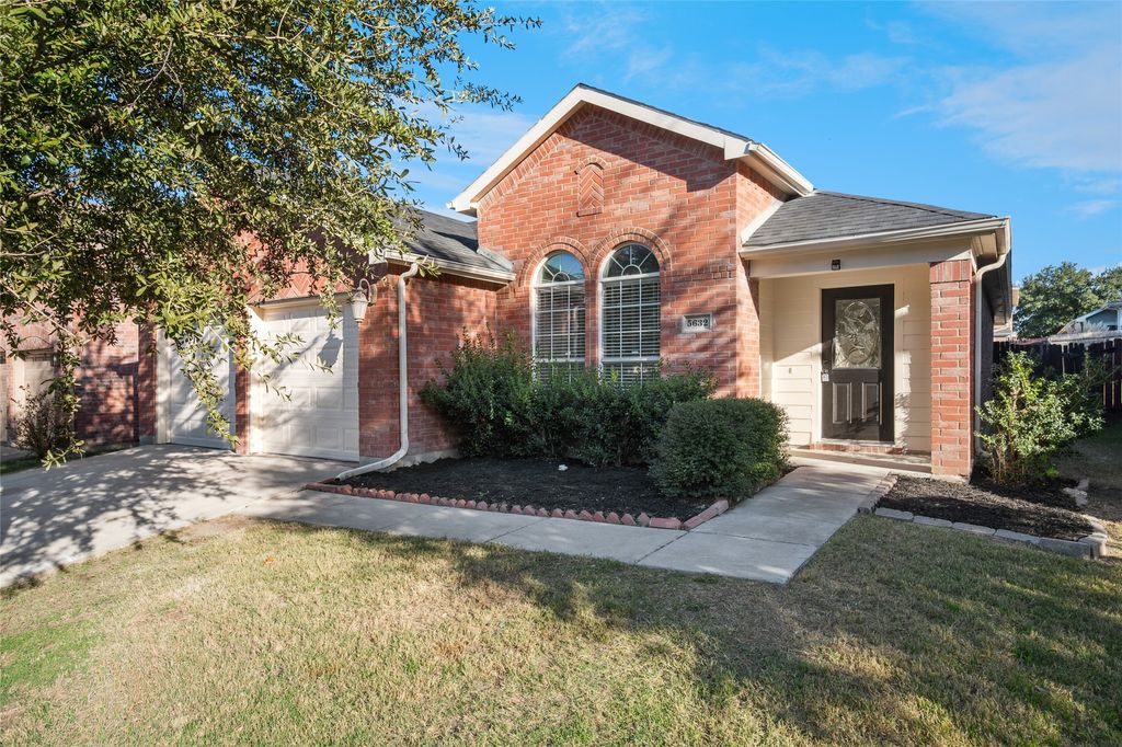 5632 Broken Gap Drive, Fort Worth, TX 76179