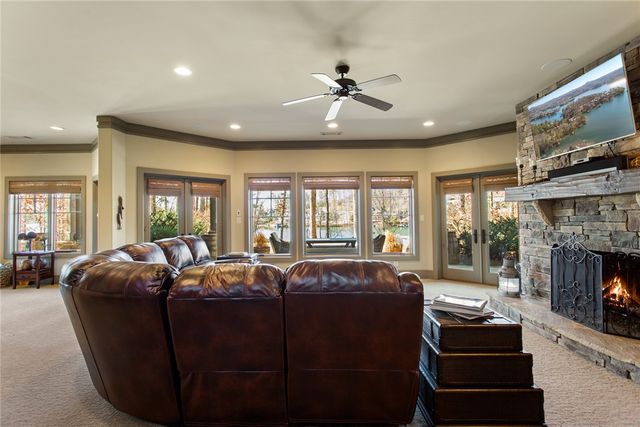 224 Palmer Way, Sunset, SC 29685