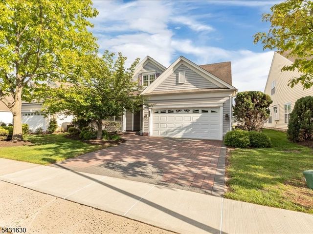 515 Crossfields Ln, Franklin Twp., NJ 08873