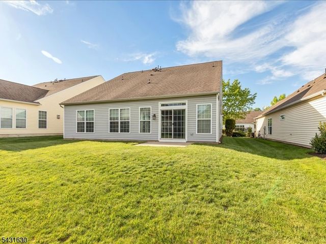 515 Crossfields Ln, Franklin Twp., NJ 08873