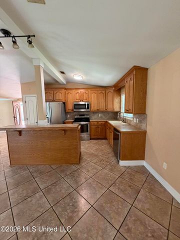 734 Akaka Court, Diamondhead, MS 39525