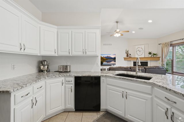 512 Harland Drive, Manhattan, KS 66503