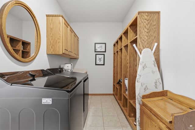 512 Harland Drive, Manhattan, KS 66503