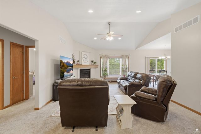 512 Harland Drive, Manhattan, KS 66503