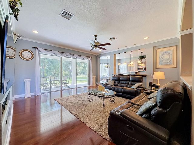 11352 OYSTER BAY CIR, New Port Richey, FL 34654
