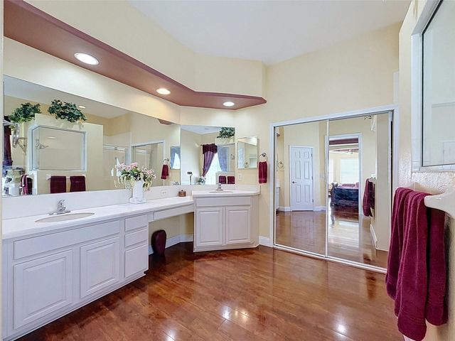 11352 OYSTER BAY CIR, New Port Richey, FL 34654
