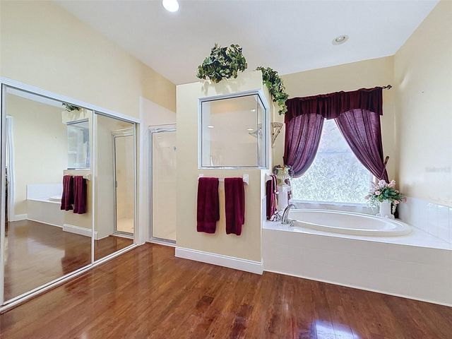 11352 OYSTER BAY CIR, New Port Richey, FL 34654
