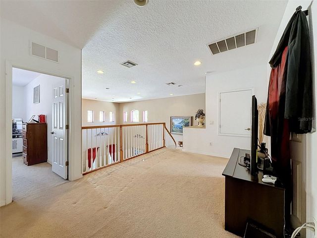 11352 OYSTER BAY CIR, New Port Richey, FL 34654
