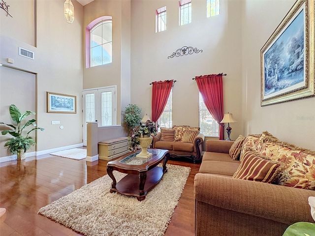 11352 OYSTER BAY CIR, New Port Richey, FL 34654