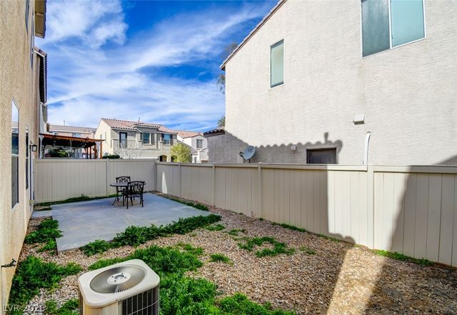 5924 West Santoli Avenue, Las Vegas, NV 89139