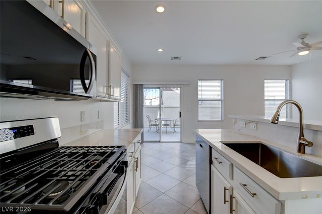 5924 West Santoli Avenue, Las Vegas, NV 89139