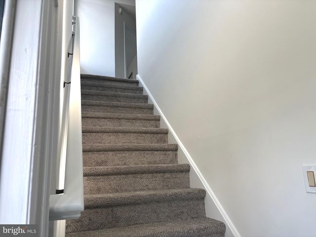 802 CHANTICLEER, Cherry Hill, NJ 08003